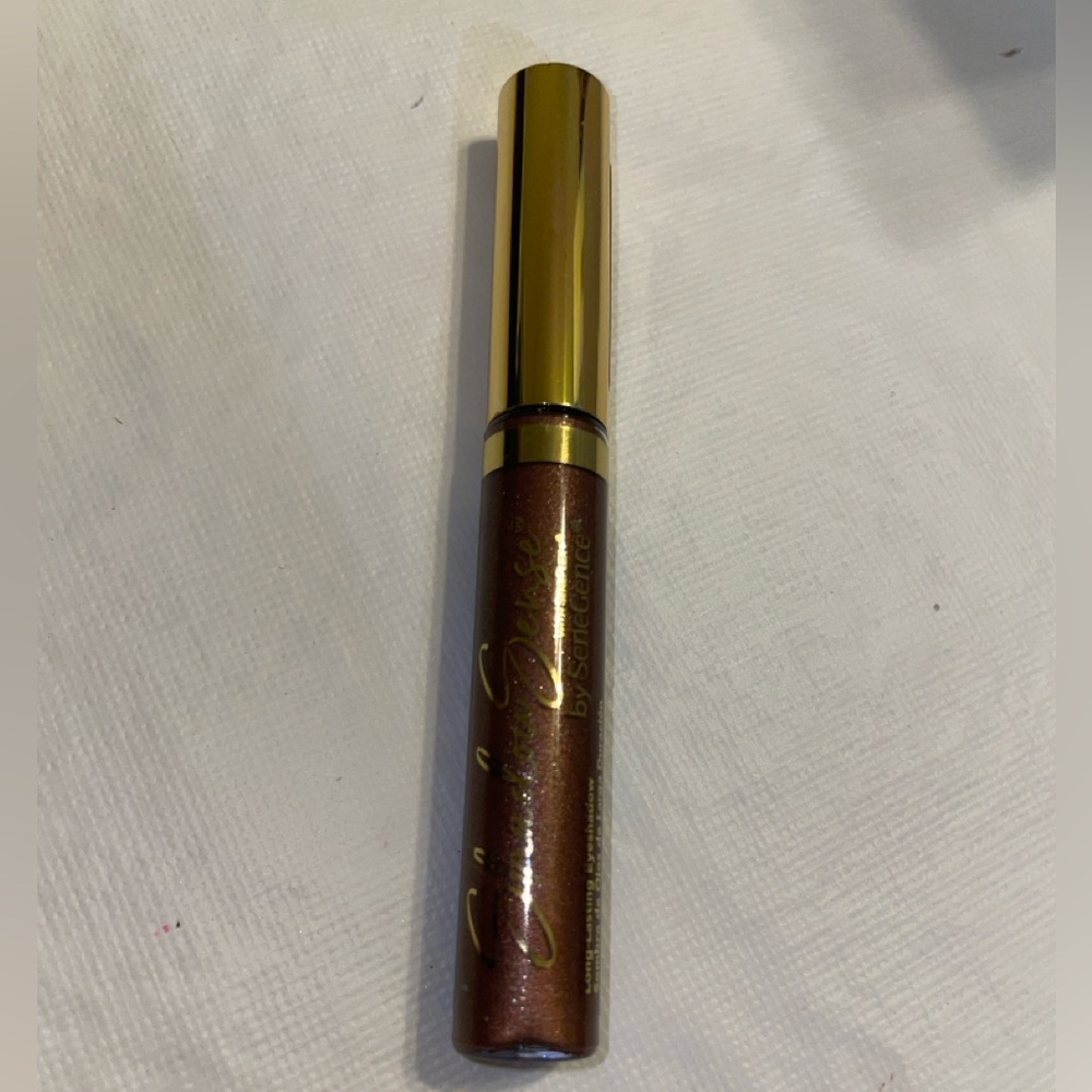 Brand New Mahogany Shimmer SeneGence ShadowSense….